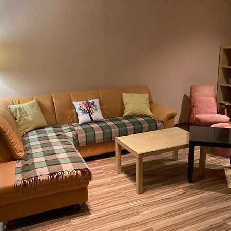 Apartman Hodonin 7 7 7 2 3 4 1 9 4 Eksteriør billede